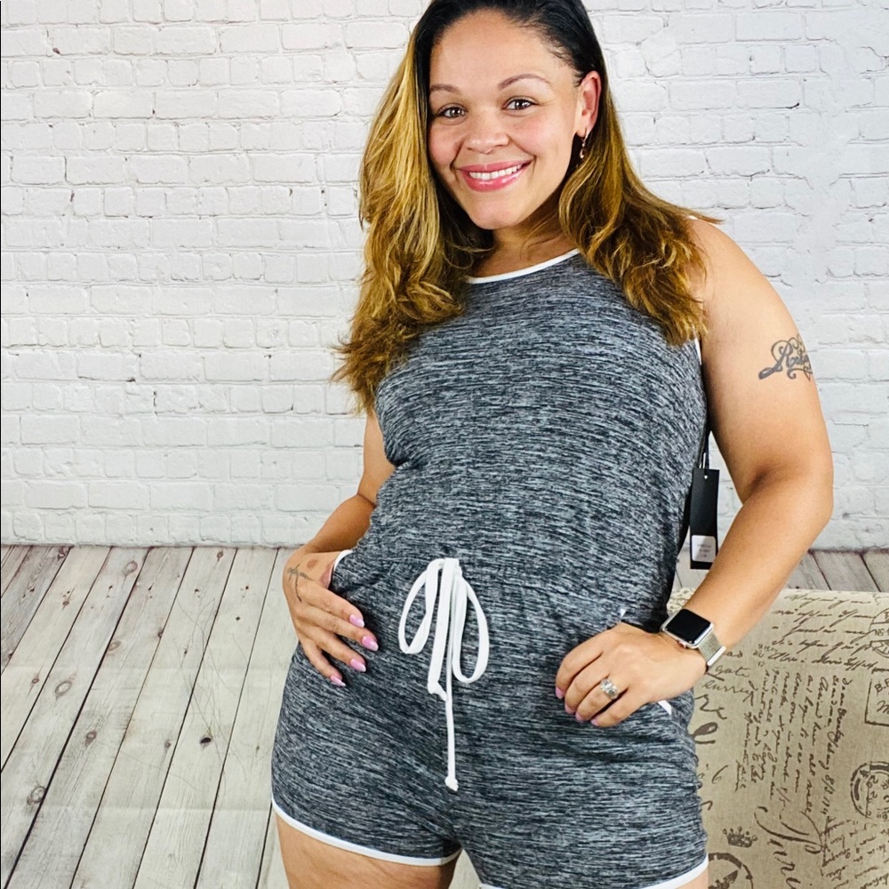 Tie Waist Tank Romper w/Pockets L/XL - Picture 6 of 7